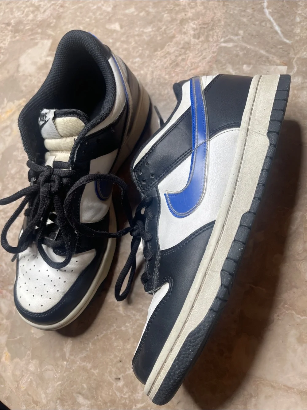 Nike low top